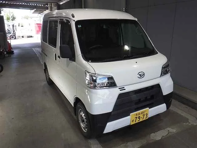 Daihatsu Hijet Cargo S321V 2021